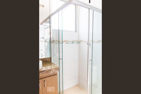 Apartamento para alugar com 127m², 2 quartos e 2 vagas Apartamento para alugar com 127m², 2 quartos e 2 vagasBanheiro da Suíte