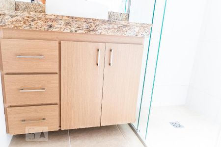 Apartamento para alugar com 127m², 2 quartos e 2 vagas Apartamento para alugar com 127m², 2 quartos e 2 vagasBanheiro da Suíte