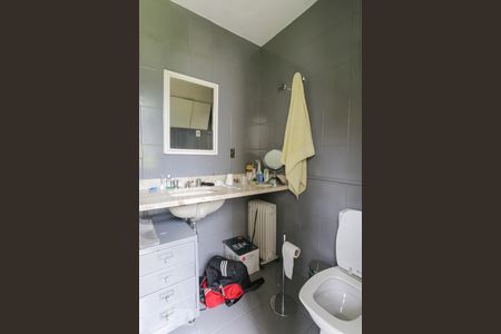 Apartamento à venda com 90m², 2 quartos e 1 vaga Apartamento à venda com 90m², 2 quartos e 1 vagaBanheiro Suíte 02