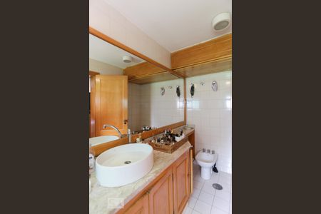 Apartamento à venda com 90m², 2 quartos e 1 vaga Apartamento à venda com 90m², 2 quartos e 1 vagaBanheiro Suíte