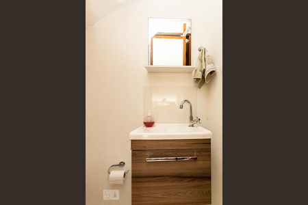 Casa à venda com 125m², 2 quartos e 5 vagasLavabo Garagem 