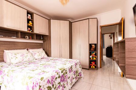 Quarto 1 de casa à venda com 2 quartos, 125m² em Itaquera, São Paulo