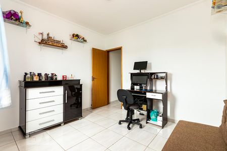 Casa à venda com 125m², 2 quartos e 5 vagasQuarto 2