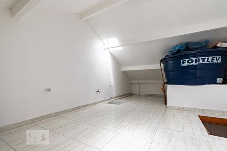 Casa à venda com 125m², 2 quartos e 5 vagasSótão 
