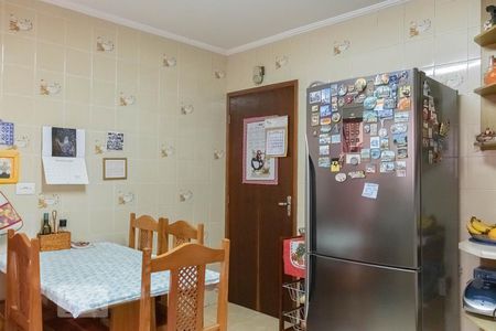 Casa para alugar com 120m², 3 quartos e 2 vagasCozinha