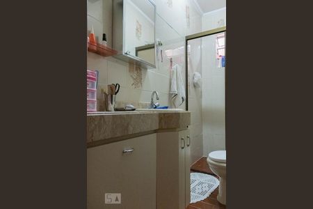 Casa para alugar com 120m², 3 quartos e 2 vagasBanheiro 1