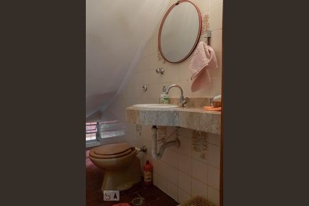 Casa para alugar com 120m², 3 quartos e 2 vagasBanheiro 1