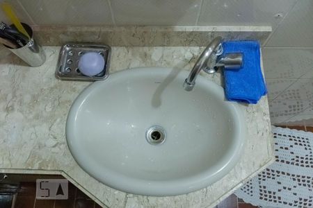 Casa para alugar com 120m², 3 quartos e 2 vagasBanheiro 1