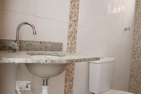 Apartamento à venda com 48m², 2 quartos e 1 vagaBanheiro Social