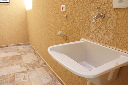 Apartamento à venda com 48m², 2 quartos e 1 vagaÁrea de Serviço