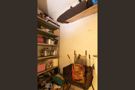 Casa para alugar com 150m², 3 quartos e 2 vagas Casa para alugar com 150m², 3 quartos e 2 vagasDespensa