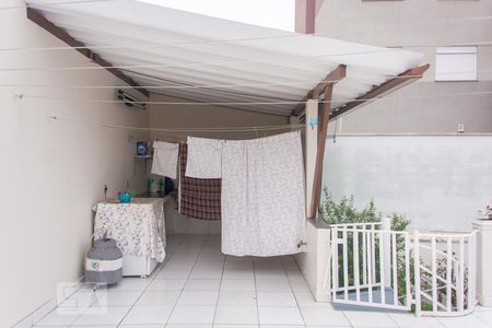 Casa à venda com 200m², 3 quartos e 5 vagasVaranda