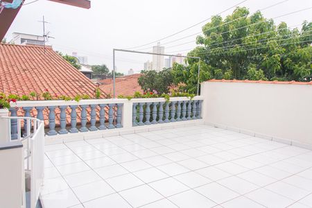 Casa à venda com 200m², 3 quartos e 5 vagasVaranda