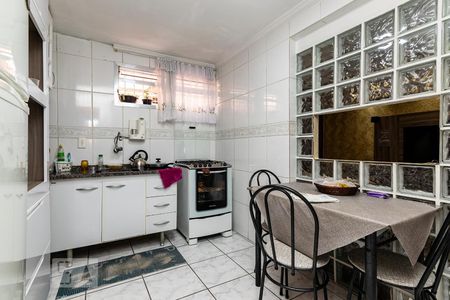Apartamento à venda com 56m², 2 quartos e 1 vagaCozinha