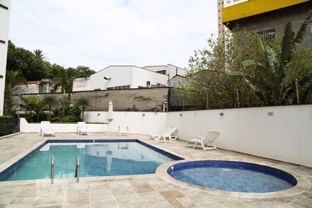 Apartamento para alugar com 60m², 2 quartos e 1 vaga Apartamento para alugar com 60m², 2 quartos e 1 vagaÁrea comum - Piscina