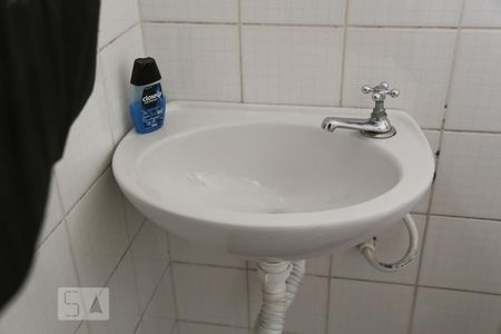 Apartamento para alugar com 60m², 2 quartos e 1 vaga Apartamento para alugar com 60m², 2 quartos e 1 vagaBanheiro de Serviço