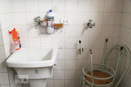 Apartamento para alugar com 60m², 2 quartos e 1 vaga Apartamento para alugar com 60m², 2 quartos e 1 vagaLavanderia