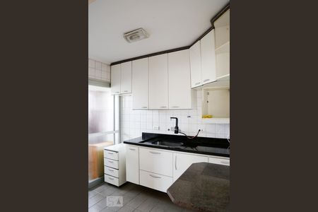 Apartamento para alugar com 60m², 2 quartos e 1 vaga Apartamento para alugar com 60m², 2 quartos e 1 vagaCozinha