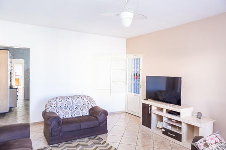 Sala de casa para alugar com 2 quartos, 200m² em Vila Sílvia, São Paulo