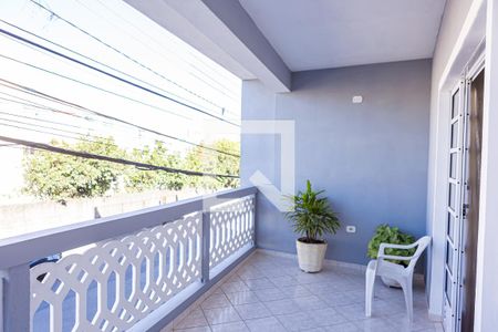 Varanda da Sala de casa para alugar com 2 quartos, 200m² em Vila Sílvia, São Paulo