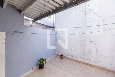 Casa para alugar com 200m², 2 quartos e 2 vagas Casa para alugar com 200m², 2 quartos e 2 vagasÁrea de Serviço