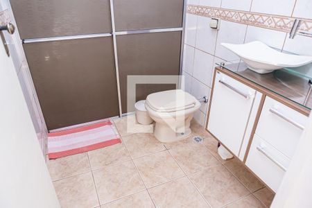 Casa para alugar com 200m², 2 quartos e 2 vagas Casa para alugar com 200m², 2 quartos e 2 vagasBanheiro