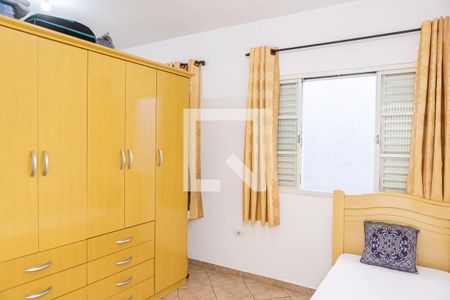 Quarto 1 de casa para alugar com 2 quartos, 200m² em Vila Sílvia, São Paulo
