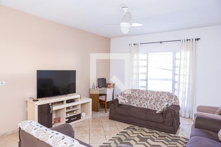 Sala de casa para alugar com 2 quartos, 200m² em Vila Sílvia, São Paulo