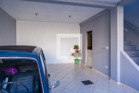 Casa para alugar com 200m², 2 quartos e 2 vagas Casa para alugar com 200m², 2 quartos e 2 vagasGaragem