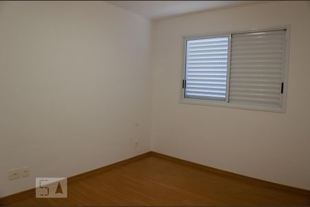 Quarto 1 de apartamento para alugar com 2 quartos, 71m² em Vila da Serra, Nova Lima