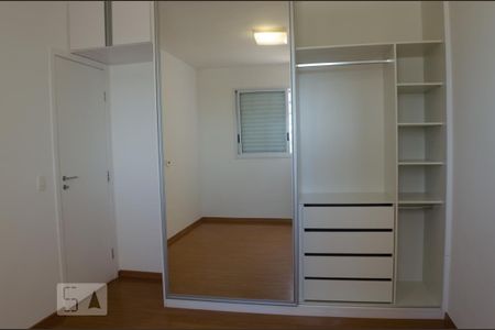 Apartamento para alugar com 71m², 2 quartos e 1 vaga Apartamento para alugar com 71m², 2 quartos e 1 vagaQuarto 1 - Armários