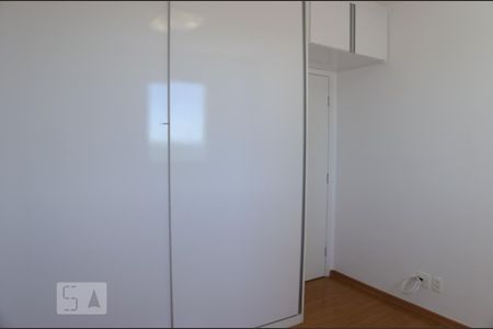 Apartamento para alugar com 71m², 2 quartos e 1 vaga Apartamento para alugar com 71m², 2 quartos e 1 vagaQuarto 2 - Armários