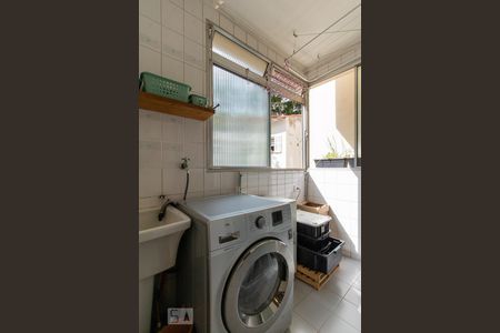 Apartamento para alugar com 63m², 2 quartos e 1 vagaÁrea de serviço