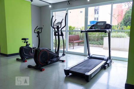 Apartamento à venda com 38m², 1 quarto e sem vagaAcademia