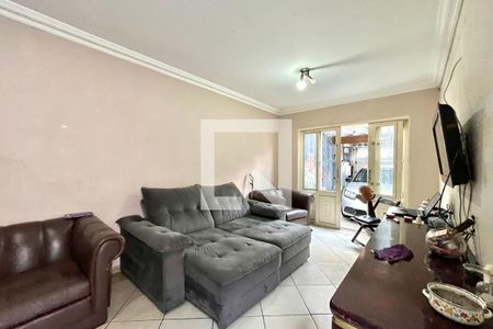 Sala de casa à venda com 3 quartos, 180m² em Vila Campestre, São Paulo