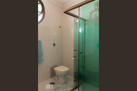 Casa à venda com 180m², 3 quartos e 2 vagasBanheiro