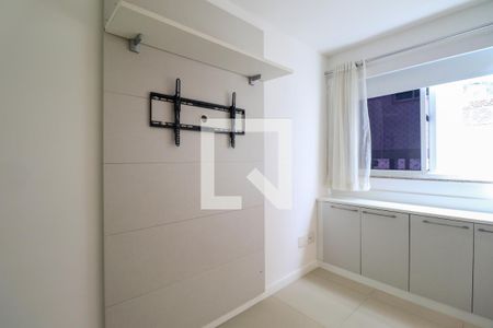 Apartamento à venda com 120m², 4 quartos e 2 vagas Apartamento à venda com 120m², 4 quartos e 2 vagasSuíte 2