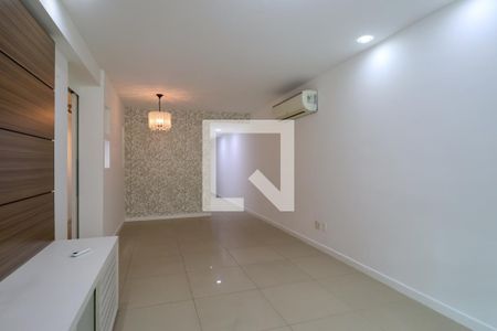 Sala de apartamento à venda com 4 quartos, 120m² em Freguesia (jacarepaguá), Rio de Janeiro