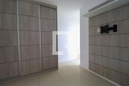 Apartamento à venda com 120m², 4 quartos e 2 vagas Apartamento à venda com 120m², 4 quartos e 2 vagasSuíte 1