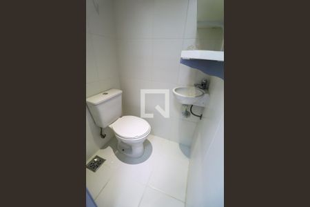 Apartamento à venda com 120m², 4 quartos e 2 vagas Apartamento à venda com 120m², 4 quartos e 2 vagasBanheiro de serviço