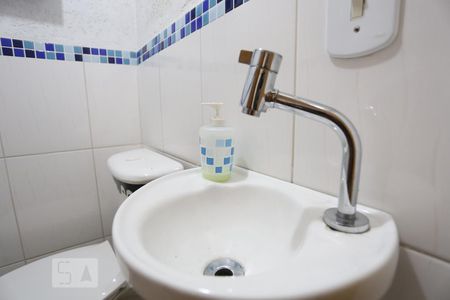 Lavabo - Torneira de casa à venda com 3 quartos, 178m² em Bela Vista, Osasco