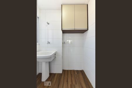 Apartamento à venda com 65m², 2 quartos e 2 vagasLavanderia