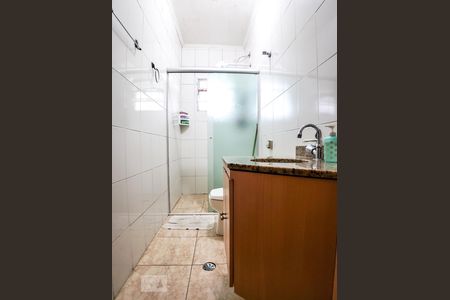 Casa à venda com 232m², 3 quartos e 3 vagasBanheiro