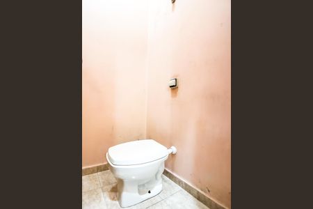 Casa à venda com 232m², 3 quartos e 3 vagasLavabo