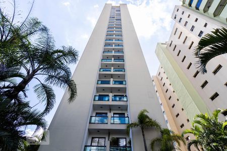 Apartamento para alugar com 60m², 2 quartos e 1 vagaFachada