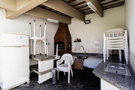 Apartamento para alugar com 60m², 2 quartos e 1 vagaÁrea comum - Churrasqueira