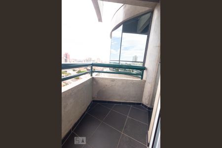 Apartamento para alugar com 90m², 2 quartos e 2 vagas