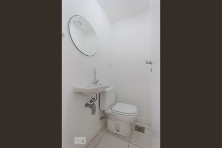 Lavabo de apartamento para alugar com 2 quartos, 78m² em Jacarepaguá, Rio de Janeiro