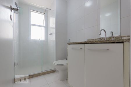 Apartamento para alugar com 78m², 2 quartos e 1 vagaBanheiro Quarto 2 - Suíte