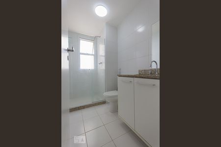 Apartamento para alugar com 78m², 2 quartos e 1 vagaBanheiro Quarto 2 - Suíte